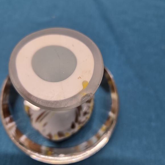 3" Hand Blown Glass Mushroom Paperweight or Table Decor - Picture 8 of 10